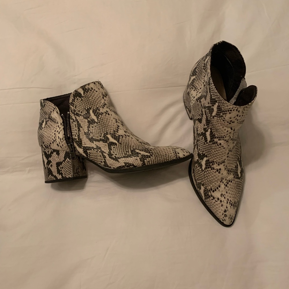 Seychelles Snake Booties